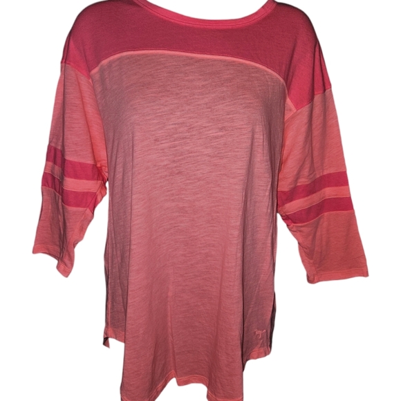 Pink Victoria's Secret Neon Two-Tone 3/4 Sleeve Top - Picture 1 of 2